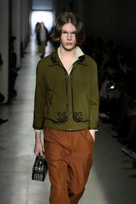 Onitsuka Tiger Ready to wear fall winter 2025:26; MILAN February 2025 Onitsuka Tiger Ready to wear fall winter 2025:26; MILAN February 2025, Credit:Zeppelin Avalon  Copyright: xZeppelinx xAvalonx 0969626652
