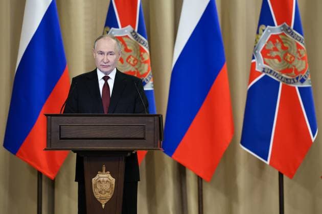 News Themen der Woche KW09 News Bilder des Tages Russia Putin Federal Security Service Board 8867660 27.02.2025 Russian President Vladimir Putin delivers a speech during a meeting of the Federal Security Service (FSB) Board, in Moscow, Russia. Alexander Kazakov POOL Moscow Russia  Copyright: xAlexanderxKazakovx