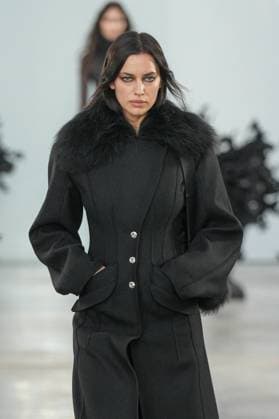 Milan, Milan Women s Fashion Week: Fall Winter 2025 26 - Women s Fashion, Fall Winter 2025 26 - Blumarine fashion show - catwalk in the photo: Irina Shayk  Copyright: xRiccardoxGIordanox xipa-agency.netx xRiccardoxGIordanox IPA_Agency_IPA54644436