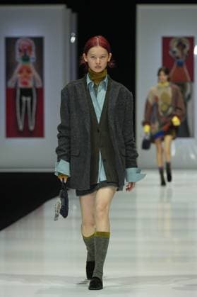 Milan, Italy: Milan, Milan Women s Fashion Week: Fall Winter 2025 26 - Women s Fashion, Fall Winter 2025 26 - Anteprima fashion show - catwalk in the photo: Model Milan Italy  - ZUMAp169 20250227_zea_p169_514 Copyright: xRiccardoxGIordanox
