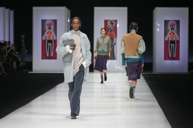 Milan, Italy: Milan, Milan Women s Fashion Week: Fall Winter 2025 26 - Women s Fashion, Fall Winter 2025 26 - Anteprima fashion show - catwalk in the photo: Model Milan Italy  - ZUMAp169 20250227_zea_p169_552 Copyright: xRiccardoxGIordanox