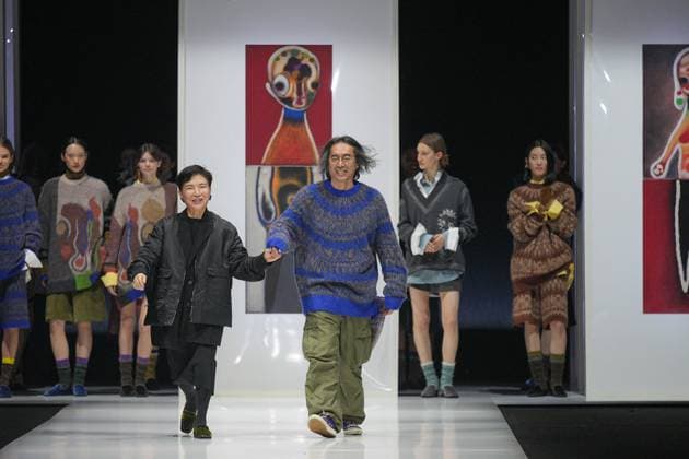 Milan, Milan Women s Fashion Week: Fall Winter 2025 26 - Preview Show - catwalk Milan, Milan Women s Fashion Week: Fall Winter 2025 26 - Women s Fashion, Fall Winter 2025 26 - Anteprima fashion show - catwalk in the photo: Izumi Ogino with Mika Tajima MILAN Italy  Copyright: xIPA ABACAx