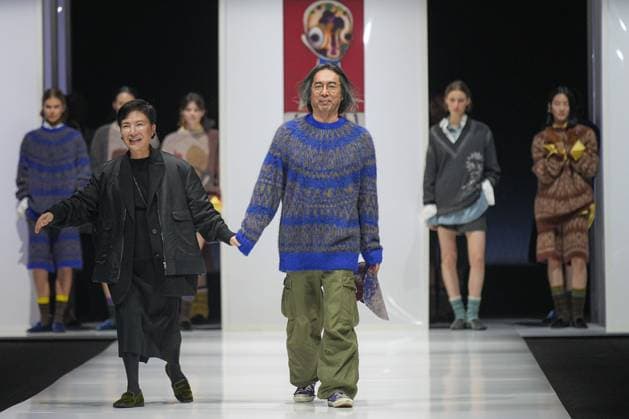 Milan, Italy: Milan, Milan Women s Fashion Week: Fall Winter 2025 26 - Women s Fashion, Fall Winter 2025 26 - Anteprima fashion show - catwalk in the photo: Izumi Ogino with Mika Tajima Milan Italy  - ZUMAp169 20250227_zea_p169_590 Copyright: xRiccardoxGIordanox