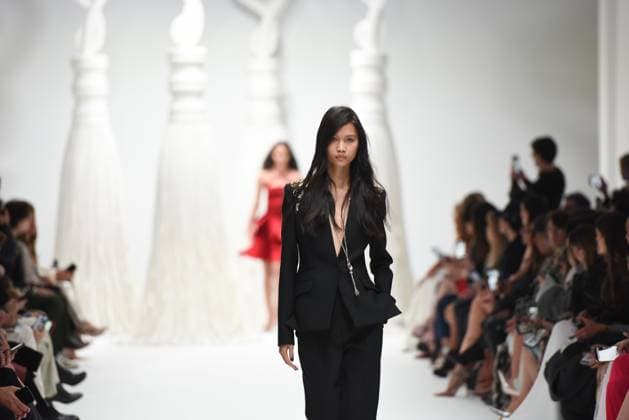 February 27, 2025, Milan, Italy: Models walks the runway at the Genny Fashion Show during Milan Fashion Week Milan Italy - ZUMAs232 20250227_zip_s232_031 Copyright: xErvinxShulkux