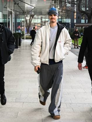 Milan, Milan Women s Fashion Week: exits from Palazzo Parigi In the photo: Romeo Beckham  Copyright: xManuelexMangiarottix xipa-agency.netx xManuelexMangiarottix IPA_Agency_IPA54650153