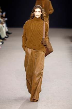 Max Mara Ready to wear fall winter 2025:26 MILAN February 2025 Max Mara Ready to wear fall winter 2025:26 MILAN February 2025, Credit:Zeppelin Avalon  Copyright: xZeppelinx xAvalonx 0969709773