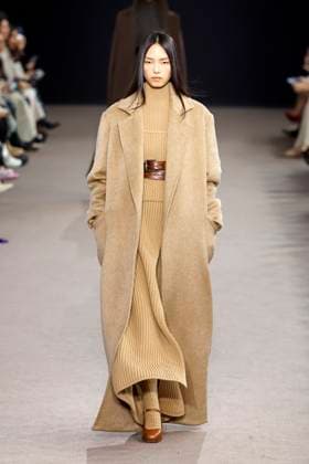 Max Mara Ready to wear fall winter 2025:26 MILAN February 2025 Max Mara Ready to wear fall winter 2025:26 MILAN February 2025, Credit:Zeppelin Avalon  Copyright: xZeppelinx xAvalonx 0969709845
