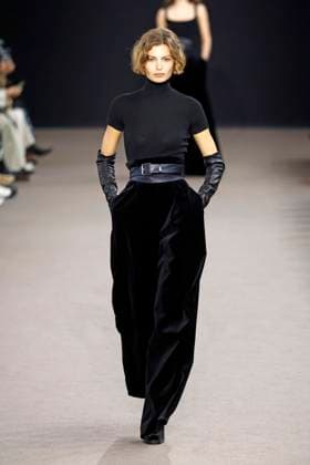 Max Mara Ready to wear fall winter 2025:26 MILAN February 2025 Max Mara Ready to wear fall winter 2025:26 MILAN February 2025, Credit:Zeppelin Avalon  Copyright: xZeppelinx xAvalonx 0969712512