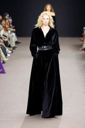 Max Mara Ready to wear fall winter 2025:26 MILAN February 2025 Max Mara Ready to wear fall winter 2025:26 MILAN February 2025, Credit:Zeppelin Avalon  Copyright: xZeppelinx xAvalonx 0969712540