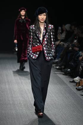Milan, Milan Women s Fashion Week: Fall Winter 2025 - Women s Fashion, Fall Winter 2025.- Emporio Armani fashion show - guests in the photo: model  Copyright: xSimonaxChiocciax xipa-agency.netx xSimonaxChiocciax IPA_Agency_IPA54654142