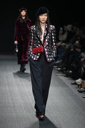 Milan, Milan Women s Fashion Week: Fall Winter 2025 - Emporio Armani Fashion Show - model Milan, Milan Women s Fashion Week: Fall Winter 2025 - Women s Fashion, Fall Winter 2025.- Emporio Armani fashion show - guests in the photo: model MILAN Italy  Copyright: xIPA ABACAx
