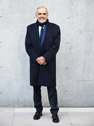 Milan, Milan Women s Fashion Week: Fall Winter 2025 26 - Emporio Armani Fashion Show - Catwalk Milan, Milan Women s Fashion Week: Fall Winter 2025 26 - Emporio Armani fashion show - catwalk - In the photo: Alberto Barbera -  Copyright: xIPA ABACAx
