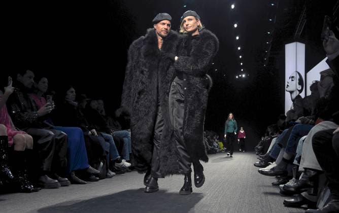 Milan, Women s Fashion, Emporio Armani Fashion Show  Copyright: xMaurizioxMaulex xipa-agency.netx xMaurizioxMaulex IPA_Agency_IPA54657716
