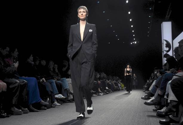 Milan, Women s Fashion, Emporio Armani Fashion Show  Copyright: xMaurizioxMaulex xipa-agency.netx xMaurizioxMaulex IPA_Agency_IPA54657717