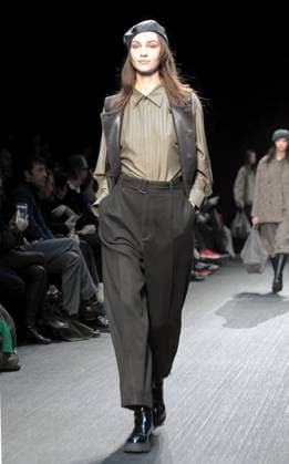 Milan, Women s Fashion, Emporio Armani Fashion Show  Copyright: xMaurizioxMaulex xipa-agency.netx xMaurizioxMaulex IPA_Agency_IPA54657763