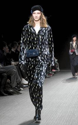 Milan, Women s Fashion, Emporio Armani Fashion Show  Copyright: xMaurizioxMaulex xipa-agency.netx xMaurizioxMaulex IPA_Agency_IPA54657781