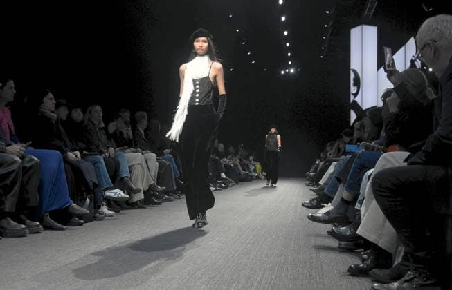 Milan, Women s Fashion, Emporio Armani Fashion Show Milan, Women s Fashion, Emporio Armani Fashion Show Milan Milan Italy  Copyright: xIPA ABACAx