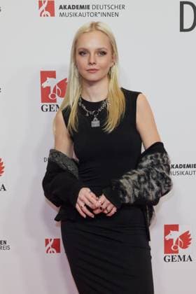 Paula Hartmann - Deutscher Musikautoren Preis 2025 im Hotel Ritz Carlton in Berlin am 27.02.2025. Deutscher Musikautoren Preis 2025