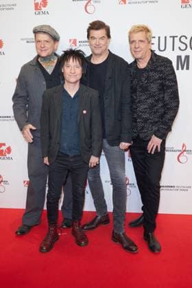 Die Toten Hosen (Kuddel, Campino, Bretti, Andi) - Deutscher Musikautoren Preis 2025 im Hotel Ritz Carlton in Berlin am 27.02.2025. Deutscher Musikautoren Preis 2025