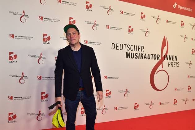 16 MusikAutorenPreis 2025 Thees Uhlmann beim 16. MusikAutorenPreis 2025 im Hotel Ritz Charlton in Berlin, am 27.02.2025