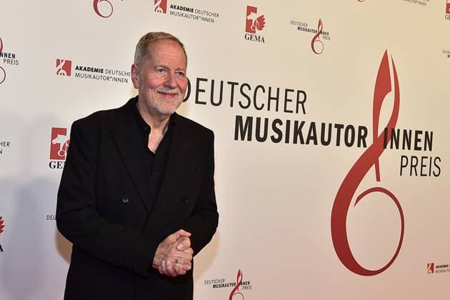 16 MusikAutorenPreis 2025 PROF. DIETER GORNY beim 16. MusikAutorenPreis 2025 im Hotel Ritz Charlton in Berlin, am 27.02.2025