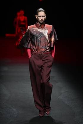 Milan, Italy: Milan, Milan Women s Fashion Week: Fall Winter 2025 - Women s Fashion, Fall Winter 2025.- Roberto Cavalli fashion show - catwalk in the photo: model Milan Italy  - ZUMAp169 20250228_zea_p169_096 Copyright: xSimonaxChiocciax