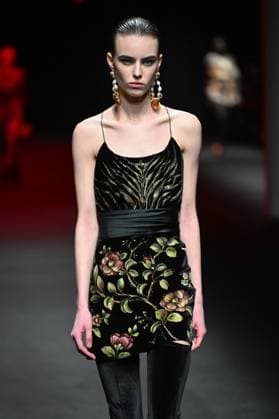 Milan, Italy: Milan, Milan Women s Fashion Week: Fall Winter 2025 - Women s Fashion, Fall Winter 2025.- Roberto Cavalli fashion show - catwalk in the photo: model Milan Italy  - ZUMAp169 20250228_zea_p169_028 Copyright: xSimonaxChiocciax