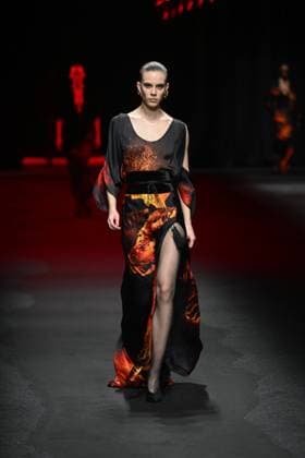 Milan, Italy: Milan, Milan Women s Fashion Week: Fall Winter 2025 - Women s Fashion, Fall Winter 2025.- Roberto Cavalli fashion show - catwalk in the photo: model Milan Italy  - ZUMAp169 20250228_zea_p169_044 Copyright: xSimonaxChiocciax