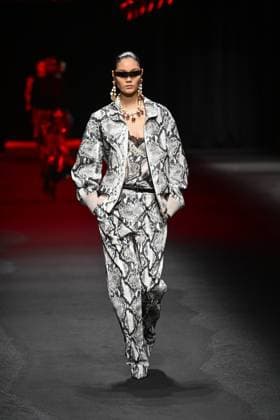 Milan, Italy: Milan, Milan Women s Fashion Week: Fall Winter 2025 - Women s Fashion, Fall Winter 2025.- Roberto Cavalli fashion show - catwalk in the photo: model Milan Italy  - ZUMAp169 20250228_zea_p169_076 Copyright: xSimonaxChiocciax