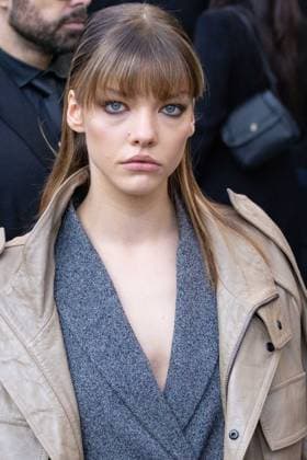 News - Emporio Armani - Arrivals - Milan Fashion Week - Womenswear Fall Winter 2025 2026 Isobel Richmond is seen arriving at the Emporio Armani fashion show during the Milan Fashion Week - Womenswear Fall Winter 2025 2026 on February 27, 2025 in Milan, Italy. Photo: Cinzia Camela. MILAN Via Bergognone Italy Copyright: xCinziaxCamelax xLiveMediax LPN_1756606