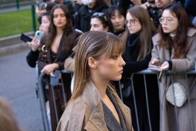 News - Emporio Armani - Arrivals - Milan Fashion Week - Womenswear Fall Winter 2025 2026 Isobel Richmond is seen arriving at the Emporio Armani fashion show during the Milan Fashion Week - Womenswear Fall Winter 2025 2026 on February 27, 2025 in Milan, Italy. Photo: Cinzia Camela. MILAN Via Bergognone Italy Copyright: xCinziaxCamelax xLiveMediax LPN_1756612
