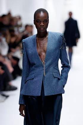 Genny Ready to wear fall winter 2025:26 MILAN February 2025 Genny Ready to wear fall winter 2025:26 MILAN February 2025, Credit:Zeppelin Avalon  Copyright: xZeppelinx xAvalonx 0969763234