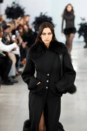 Blumarine Ready to wear fall winter 2025:26 MILAN February 2025 Blumarine Ready to wear fall winter 2025:26 MILAN February 2025, Credit:Zeppelin Avalon  Copyright: xZeppelinx xAvalonx 0969756127