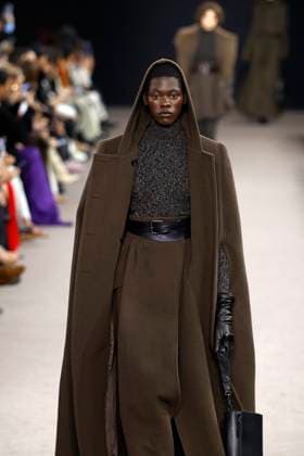Max Mara Ready to wear fall winter 2025:26 MILAN February 2025 Max Mara Ready to wear fall winter 2025:26 MILAN February 2025, Credit:Zeppelin Avalon  Copyright: xZeppelinx xAvalonx 0969758091
