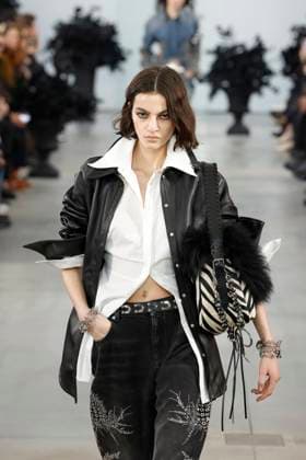Blumarine Ready to wear fall winter 2025:26 MILAN February 2025 Blumarine Ready to wear fall winter 2025:26 MILAN February 2025, Credit:Zeppelin Avalon  Copyright: xZeppelinx xAvalonx 0969756324