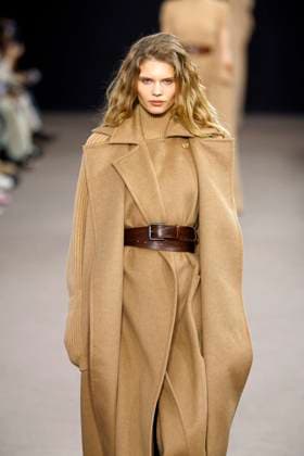 Max Mara Ready to wear fall winter 2025:26 MILAN February 2025 Max Mara Ready to wear fall winter 2025:26 MILAN February 2025, Credit:Zeppelin Avalon  Copyright: xZeppelinx xAvalonx 0969757915