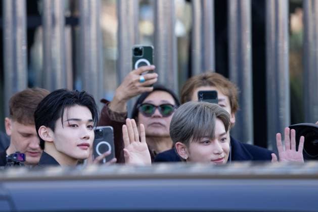 News - Prada - Arrivals - Milan Fashion Week - Womenswear Fall Winter 2025 2026 Jo and Harua from &amp;TEAM are seen arriving at the Prada fashion show during the Milan Fashion Week - Womenswear Fall Winter 2025 2026 on February 27, 2025 in Milan, Italy. Photo: Cinzia Camela. MILAN Fondazione Prada Italy Copyright: xCinziaxCamelax xLiveMediax LPN_1756726