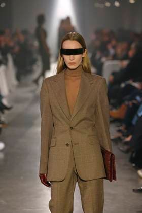 MM6 Maison Margiela Ready to wear fall winter 2025:26; MILAN February 2025 MM6 Maison Margiela Ready to wear fall winter 2025:26; MILAN February 2025, Credit:Zeppelin Avalon  Copyright: xZeppelinx xAvalonx 0969944798
