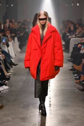 MM6 Maison Margiela Ready to wear fall winter 2025:26; MILAN February 2025 MM6 Maison Margiela Ready to wear fall winter 2025:26; MILAN February 2025, Credit:Zeppelin Avalon  Copyright: xZeppelinx xAvalonx 0969945090