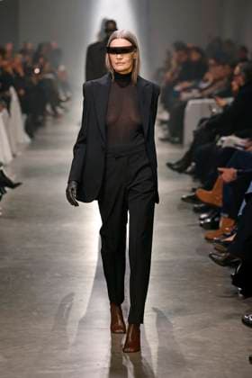 MM6 Maison Margiela Ready to wear fall winter 2025:26; MILAN February 2025 MM6 Maison Margiela Ready to wear fall winter 2025:26; MILAN February 2025, Credit:Zeppelin Avalon  Copyright: xZeppelinx xAvalonx 0969945099