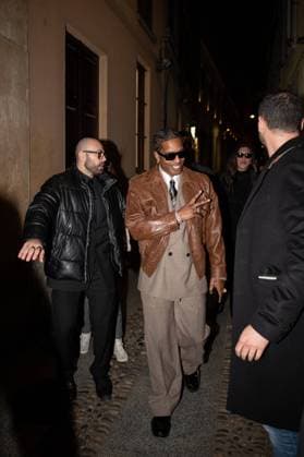 ASAP Rocky At Ray Ban Party - Milan AASAP Rocky seen arriving at Rayban for ASAP Rocky dinner during the Milan Fashion Week Womenswear Fall Winter 2025 2026 on February 27, 2025 in Milan, Italy. Photo by Florian Poitout ABACAPRESS.COM Milan Italy  Copyright: xPoitoutxFlorian ABACAx