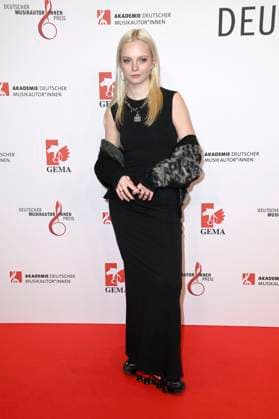 Paula Hartmann beim 16. Deutschen Musikautor*innenpreis der GEMA 2025 im Hotel The Ritz-Carlton. Berlin, 27.02.2025