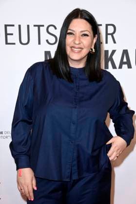 Jasmin Shakeri beim 16. Deutschen Musikautor*innenpreis der GEMA 2025 im Hotel The Ritz-Carlton. Berlin, 27.02.2025