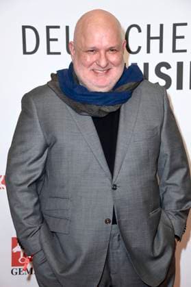 Ali N. Askin beim 16. Deutschen Musikautor*innenpreis der GEMA 2025 im Hotel The Ritz-Carlton. Berlin, 27.02.2025