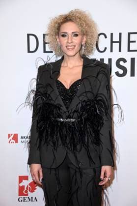 Sabrina Weckerlin beim 16. Deutschen Musikautor*innenpreis der GEMA 2025 im Hotel The Ritz-Carlton. Berlin, 27.02.2025