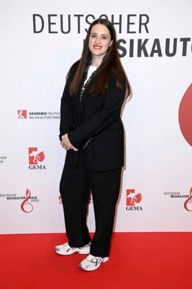 Sara Glojnaric beim 16. Deutschen Musikautor*innenpreis der GEMA 2025 im Hotel The Ritz-Carlton. Berlin, 27.02.2025