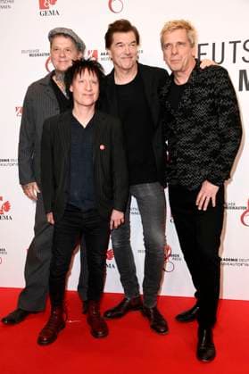 Andreas von Holst, Vom Ritchie, Campino und Andreas Meurer von den Toten Hosen beim 16. Deutschen Musikautor*innenpreis der GEMA 2025 im Hotel The Ritz-Carlton. Berlin, 27.02.2025