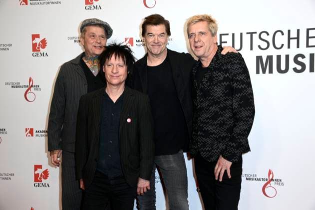 Andreas von Holst, Vom Ritchie, Campino und Andreas Meurer von den Toten Hosen beim 16. Deutschen Musikautor*innenpreis der GEMA 2025 im Hotel The Ritz-Carlton. Berlin, 27.02.2025