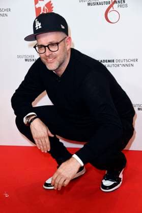 Ben Blümel beim 16. Deutschen Musikautor*innenpreis der GEMA 2025 im Hotel The Ritz-Carlton. Berlin, 27.02.2025