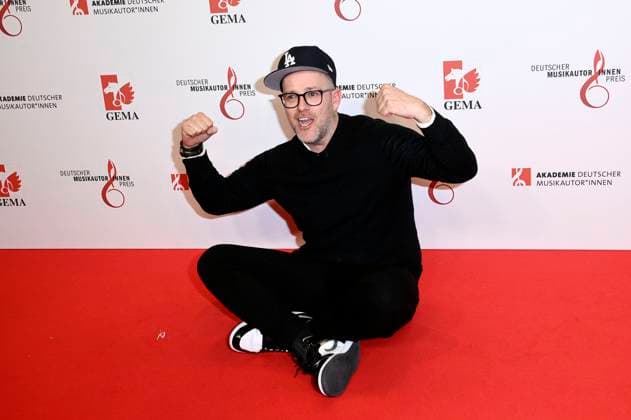 Ben Blümel beim 16. Deutschen Musikautor*innenpreis der GEMA 2025 im Hotel The Ritz-Carlton. Berlin, 27.02.2025
